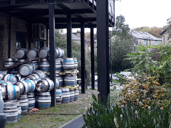 Beer Kegs Irwell Brewery 
14-Leisure-05-Pubs-037-Irwell Brewery
Keywords: 2019