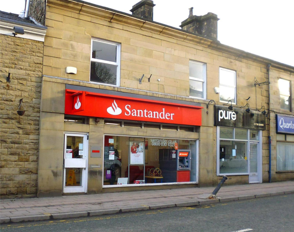 Bolton StreetBolton Street - Santander closed in 2019
17-Buildings and the Urban Environment-05-Street Scenes-031 Bolton Street
Keywords: 2019