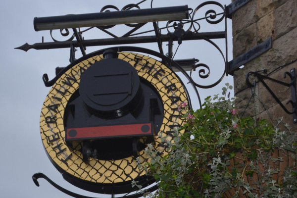 Bridge Street - Railway pub sign
17-Buildings and the Urban Environment-05-Street Scenes-003-Bridge Street
Keywords: 2019