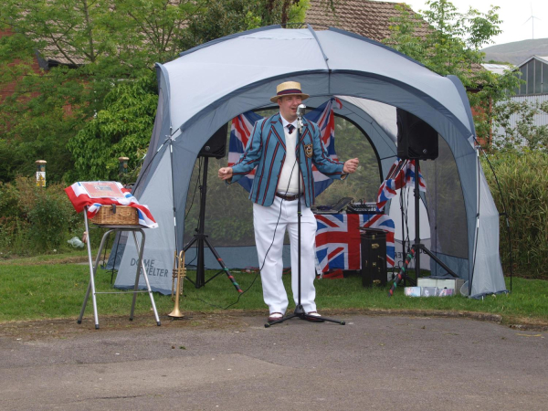 Sing along St Paul's Gardens War Weekend
06-Religion-01-Church Buildings-001-Church of England  - St. Paul, Bridge Street, Ramsbottom
Keywords: 2019