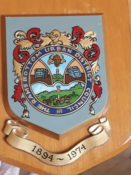 Ramsbottom Exibition of 200yrs of Paintings and Photos - -  Wooden Plaque on the Ramsbottom Urban District Council 1894-1974 
01-Ramsbottom Heritage Society-01-RHS Activities-009-2019 Art Exhibition in Civic Hall
Keywords: 2019