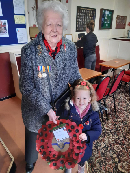 Rememberance Sunday 10-11-2019 Ramsbottom Royal British Legion - -  Great Grandma and Great Granddaughter ready for the big day 
15-War-03-War Memorials-001-St Paul's Gardens and Remembrance Sunday
Keywords: 2019