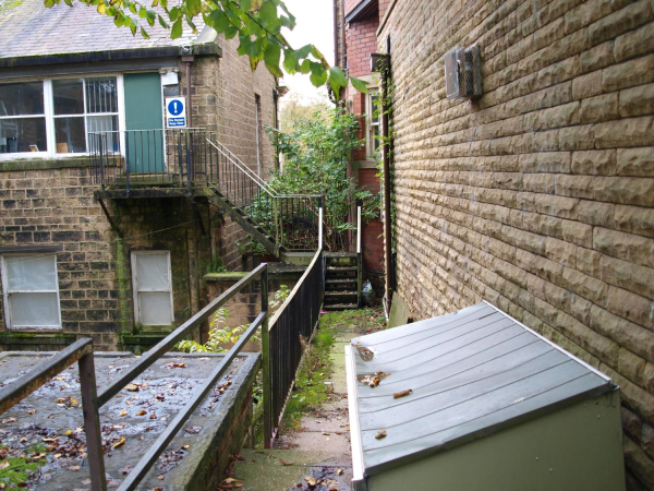 Back of Civic Buildings on Market Street
17-Buildings and the Urban Environment-05-Street Scenes-011-Edenfield
Keywords: 2019