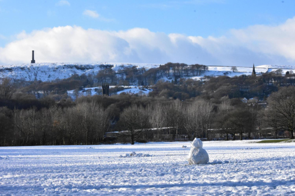 snowman in Nuttall Park
14-Leisure-01-Parks and Gardens-001-Nuttall Park General
Keywords: 2019