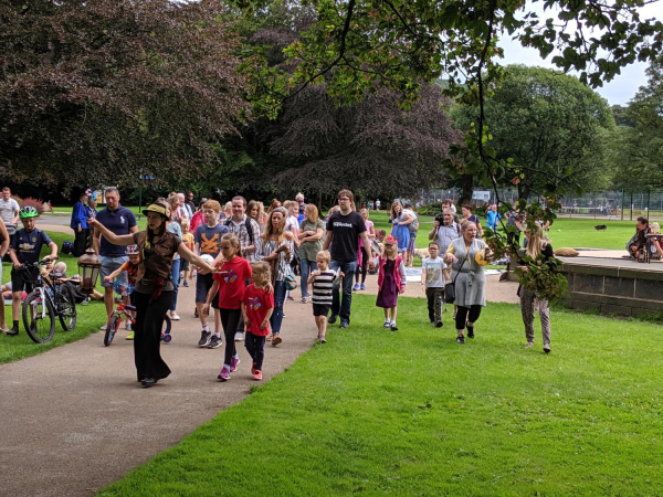 Tangled Dance Company in Nuttall Park - August 2019
14-Leisure-01-Parks and Gardens-001-Nuttall Park General
Keywords: 2019