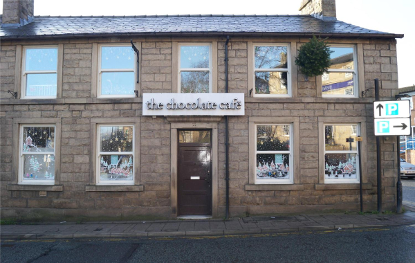 Christmas Window Display  at the Chocolate Cafe
17-Buildings and the Urban Environment-05-Street Scenes-017-Market Place
Keywords: 2019