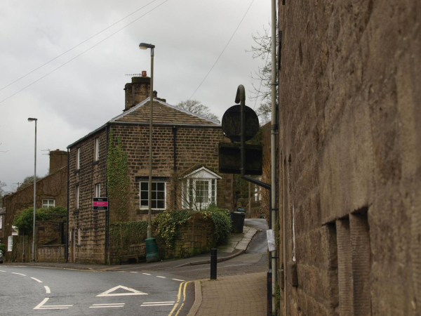 House on Lumb Carr Rd & Cross Lane 
17-Buildings and the Urban Environment-05-Street Scenes-013-Holcombe Brook Area
Keywords: 2020