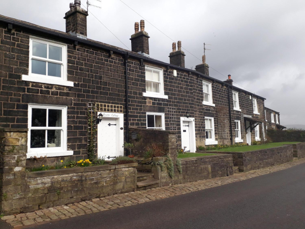 Cottage on Chapel Lane 
17-Buildings and the Urban Environment-05-Street Scenes-014-Holcombe Village
Keywords: 2020