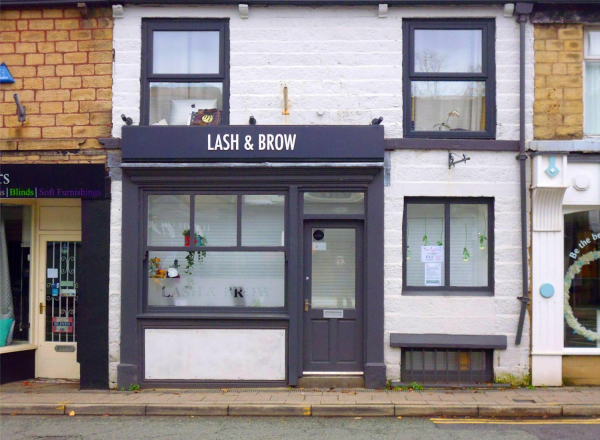 Lash and Brow - new shop on Bolton Street
17-Buildings and the Urban Environment-05-Street Scenes-031 Bolton Street
Keywords: 2020