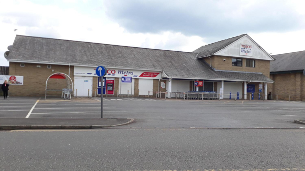 Tesco in Total Lock Down due to Covid 19
03-Shops, Restaurants and Hotels-02-Individual shops-001-Supermarkets
Keywords: 2020