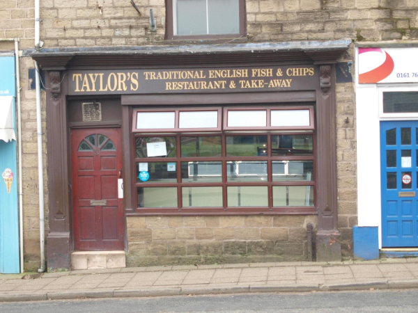 Taylors Chip Shop on Bridge Stret
17-Buildings and the Urban Environment-05-Street Scenes-003-Bridge Street
Keywords: 2020