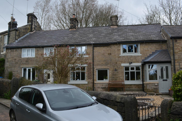 Pot Green 
17-Buildings and the Urban Environment-05-Street Scenes-013-Holcombe Brook Area
Keywords: 2021