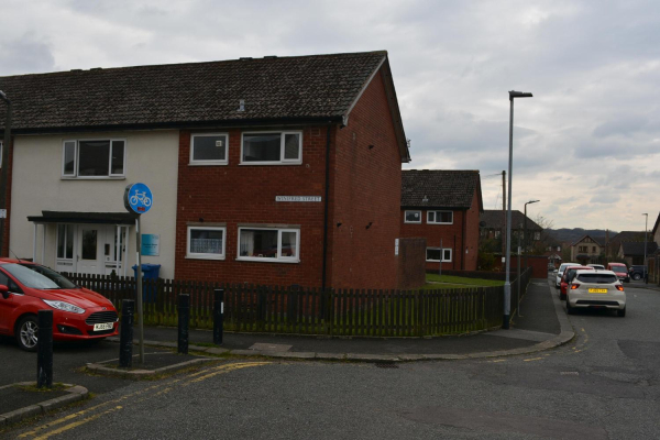 Hope Street 
17-Buildings and the Urban Environment-05-Street Scenes-002-Bolton Road West
Keywords: 2021