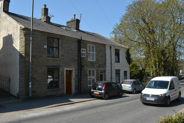 Stubbins Lane
17-Buildings and the Urban Environment-05-Street Scenes-027-Stubbins Lane and Stubbins area
Keywords: 2021