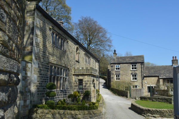 Holcombe Village
17-Buildings and the Urban Environment-05-Street Scenes-014-Holcombe Village
Keywords: 2021