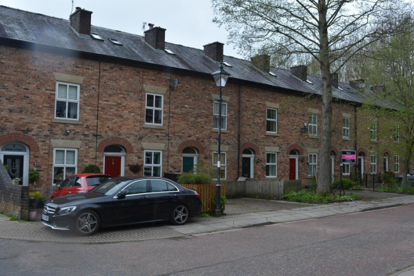 Brooksbottom
17-Buildings and the Urban Environment-05-Street Scenes-028-Summerseat area
Keywords: 2021