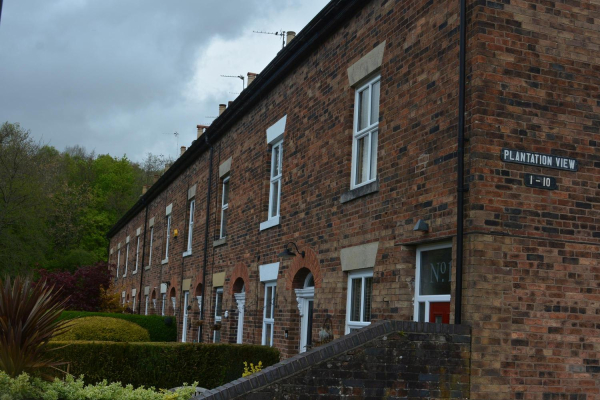 Brooksbottom
17-Buildings and the Urban Environment-05-Street Scenes-028-Summerseat area
Keywords: 2021