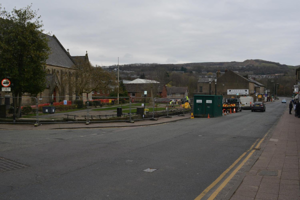 St Paul's Gardens working on the war memorial
06-Religion-01-Church Buildings-001-Church of England  - St. Paul, Bridge Street, Ramsbottom
Keywords: 2021