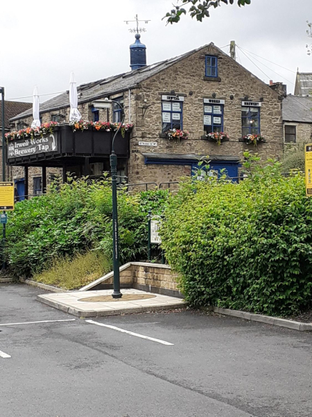 Irwell Brewery in full bloom  
14-Leisure-05-Pubs-037-Irwell Brewery
Keywords: 2021