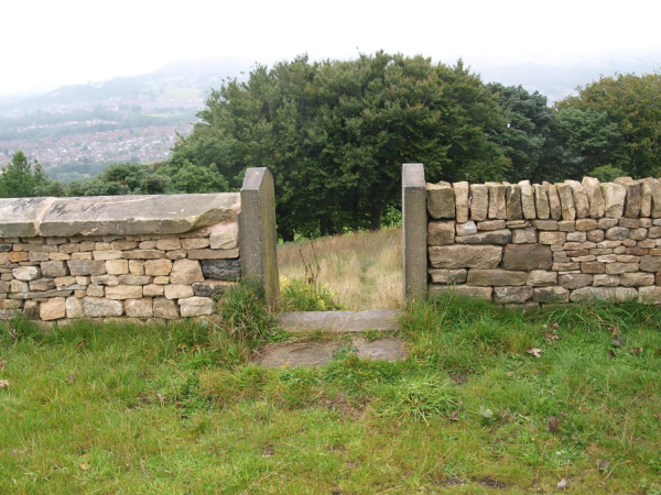 Wall round Grants Tower 
08- History-01-Monuments-001-Grant's Tower
Keywords: 2021