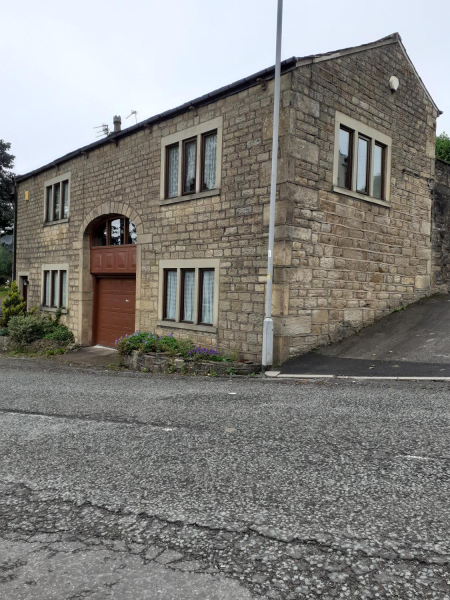 Nangreaves Barn conversion  
17-Buildings and the Urban Environment-05-Street Scenes-035-Manchester Road Walmersley Area
Keywords: 2021