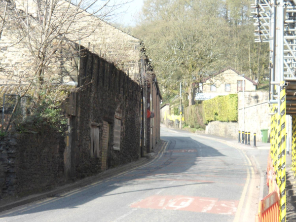 Looking up Kay Brow from Railway Bottom  
17-Buildings and the Urban Environment-05-Street Scenes-015-Kay Brow
Keywords: 2021