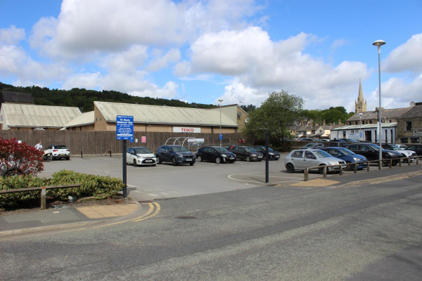 Tesco Car Park Railway Bottom
03-Shops, Restaurants and Hotels-02-Individual shops-001-Supermarkets
Keywords: 2022