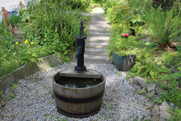 Old River Garden at Stubbins
17-Buildings and the Urban Environment-05-Street Scenes-027-Stubbins Lane and Stubbins area
Keywords: 2023