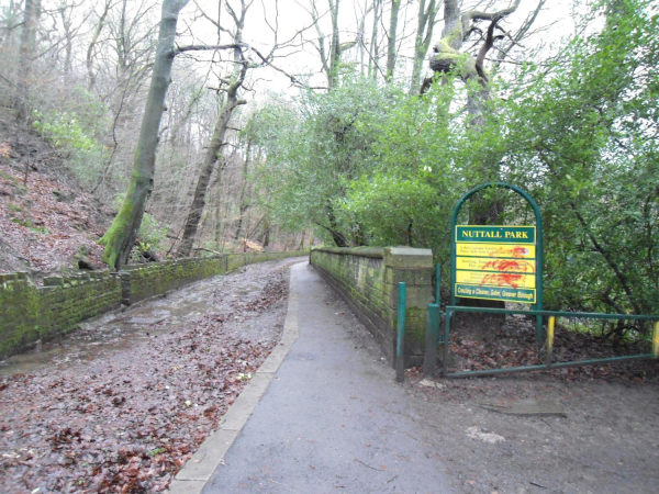 Path from Park going towards Nuttall Lane 
14-Leisure-01-Parks and Gardens-001-Nuttall Park General
Keywords: 2023