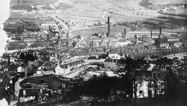 Ramsbottom looking east from Carr c 1900
17-Buildings and the Urban Environment-05-Street Scenes-006-Carr Street and Tanners area
Keywords: 1910