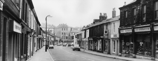 Bolton Street Ramsbottom late 1970's looking north, to Market Place
17-Buildings and the Urban Environment-05-Street Scenes-031 Bolton Street
Keywords: 1979