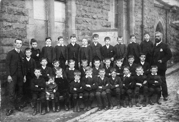 1899,  Pupils at New Jerusalem Day School
06-Religion-02-Church Activities-018-New Jerusalem Church, Swedenborgian 
Keywords: 1945