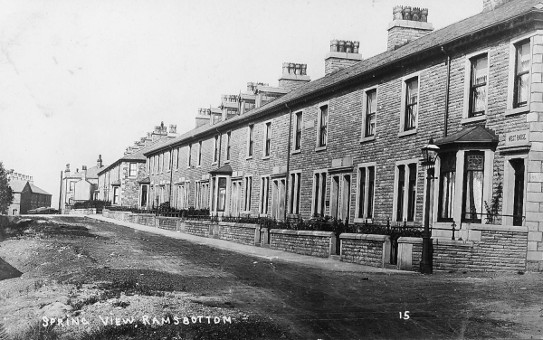 Spring View, Eliza Street Ramsbottom. p.c.dated 1902 - Peel Brow area
17-Buildings and the Urban Environment-05-Street Scenes-021-Peel Brow area
Keywords: 1945