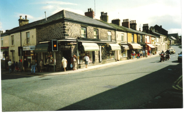 Traffic lights in Ramsbottom 
17-Buildings and the Urban Environment-05-Street Scenes-017-Market Place
Keywords: 1987
