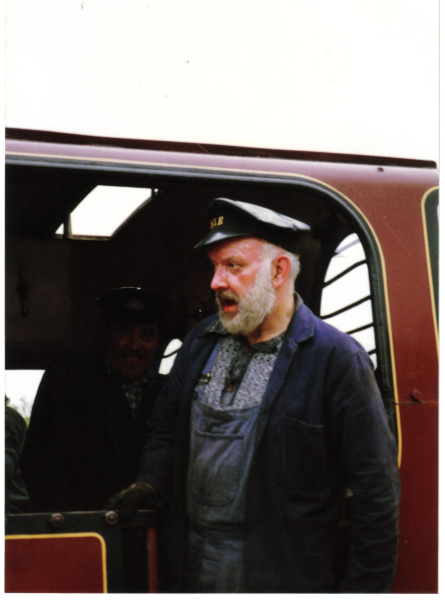 Engine driver 
16-Transport-03-Trains and Railways-000-General
Keywords: 1989