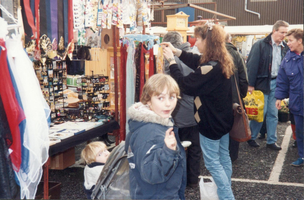 Saturday Market  all the different stalls are shown 
14-Leisure-04-Events-006-Markets
Keywords: 1995