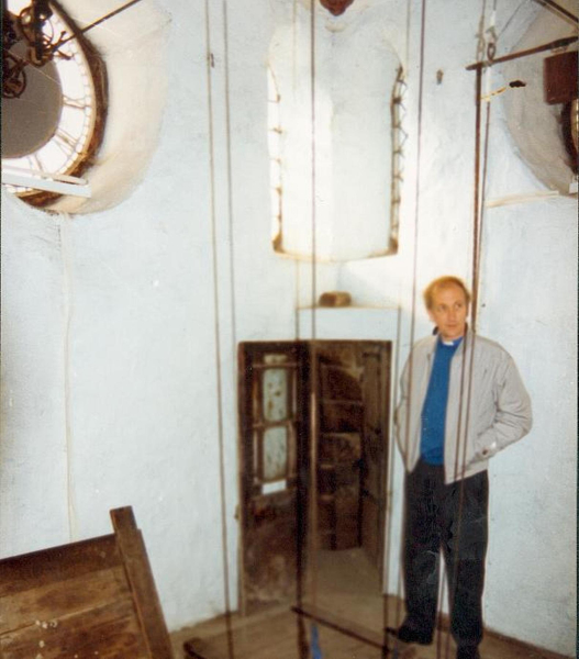 St Andrew's Church
06-Religion-01-Church Buildings-002-Church of England  -  St. Andrew, Bolton Street, Ramsbottom
Keywords: 1992