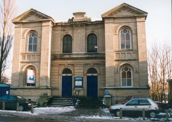 Christchurch, Market Place
06-Religion-01-Church Buildings-014-Christ Church Baptist Methodist, Great Eaves Road, Ramsbottom
Keywords: 1996