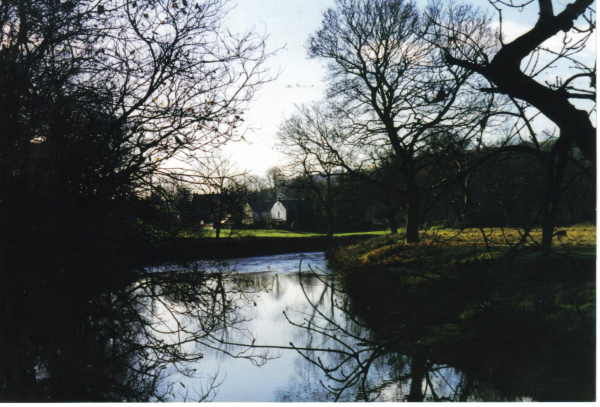 Irwell Autumn - Chatterton Village
17-Buildings and the Urban Environment-05-Street Scenes-032 Chatterton Area
Keywords: 1997