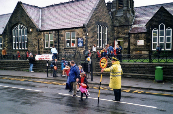 School's Out at Edenfield C.E. School
05-Education-01-Primary Schools-011-Edenfield Primary School

Keywords: 1999