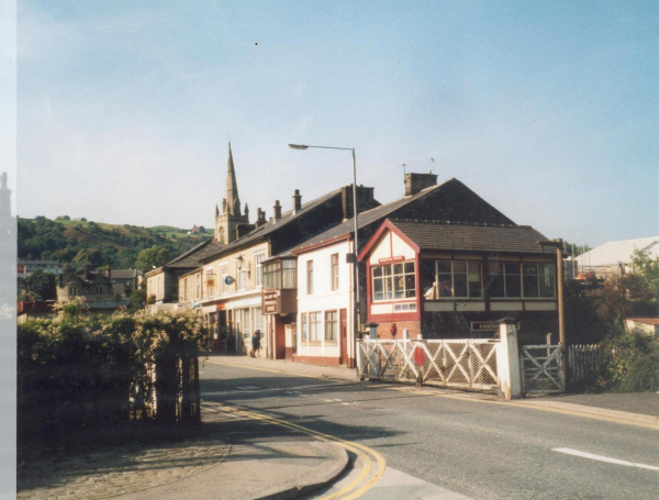 Level Crossing - railway station Ramsbottom 
16-Transport-03-Trains and Railways-000-General
Keywords: 2001