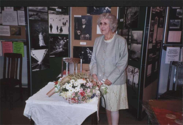 Mrs Evelyn Waite becomes a Honorary member of the Heritage Society in the Heritage Centre
01-Ramsbottom Heritage Society-01-RHS Activities-017-Heritage Centre
Keywords: 2003