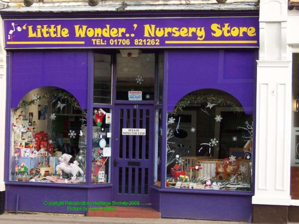 5 adjacent shops on Bolton Street - Little Wonder Nursery Store
17-Buildings and the Urban Environment-05-Street Scenes-031 Bolton Street
Keywords: 2003