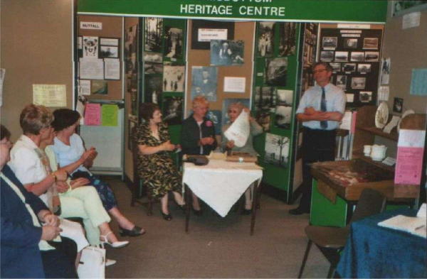 Evelyn Waite -honorary member of RHS at the Heritage Centre
01-Ramsbottom Heritage Society-01-RHS Activities-017-Heritage Centre
Keywords: 2003