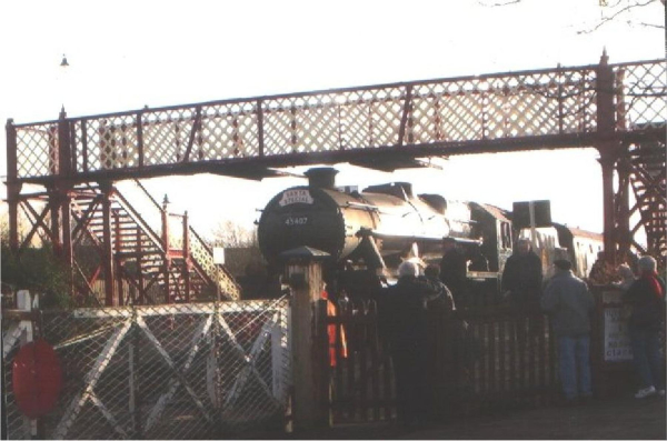 Santa special 
16-Transport-03-Trains and Railways-000-General
Keywords: 2004