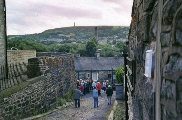 RHS Walk around Ramsbottom 
01-Ramsbottom Heritage Society-01-RHS Activities-000-General
Keywords: 2005