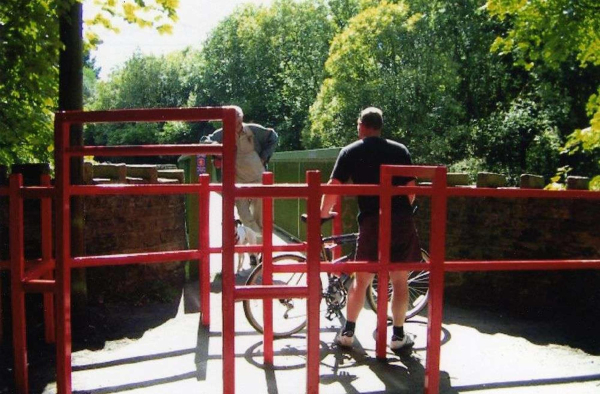 Nuttall Park
14-Leisure-01-Parks and Gardens-001-Nuttall Park General
Keywords: 2005