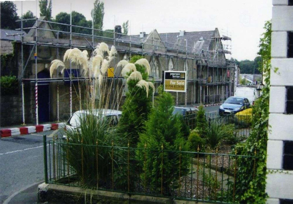 Crow Lane Building projects
17-Buildings and the Urban Environment-05-Street Scenes-009-Crow Lane Area
Keywords: 2005