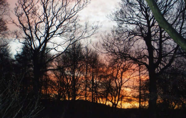 Site of St Andrew's Dundee Church taken at sunrise
06-Religion-01-Church Buildings-002-Church of England  -  St. Andrew, Bolton Street, Ramsbottom
Keywords: 2006