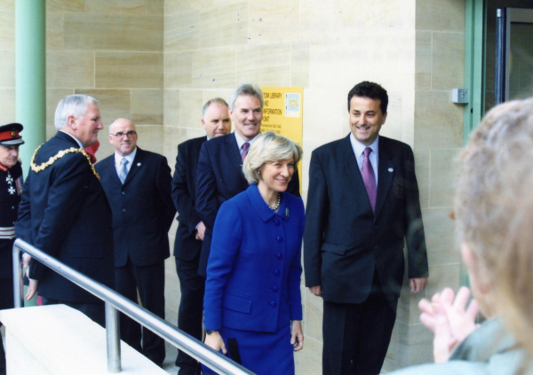 Re-opening of the Library - April 2007 
07-Government and Politics-02-Government and Public Buildings-001-Ramsbottom Library
Keywords: 2007